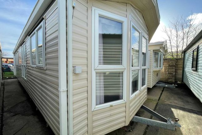 Mobile/park home for sale in Halkyn Street, Holywell