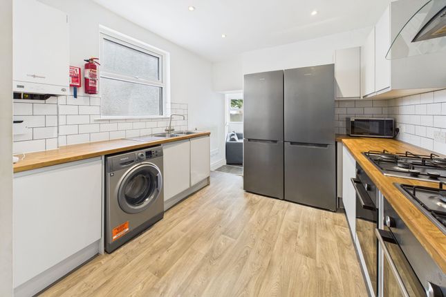 40 The Grove, Swansea photo 3