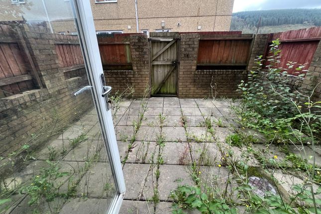 Oakfield Terrace, Nantymoel, Bridgend CF32 photo 4