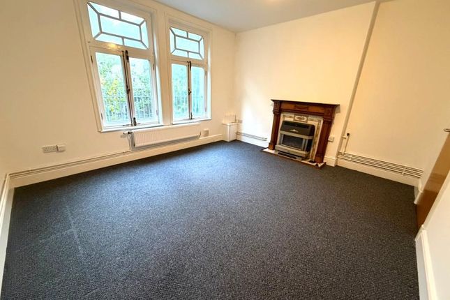 43D, Wind Street, Swansea photo 4