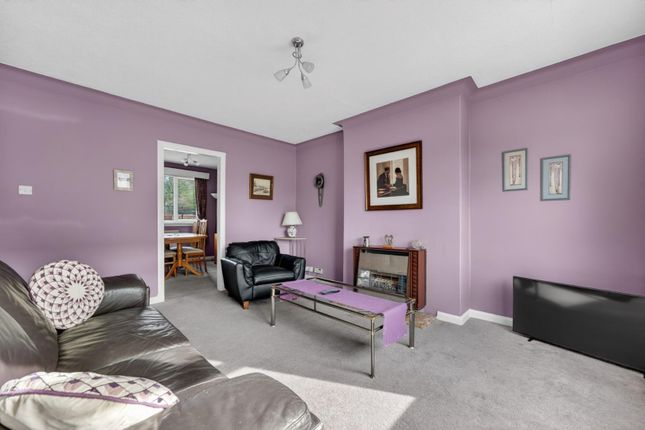 8, Millburn Gardens, Largs photo 4