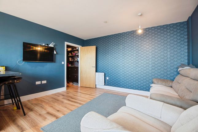 Flat 43, Vista Tower,, Southgate, Hertfordshire photo 4