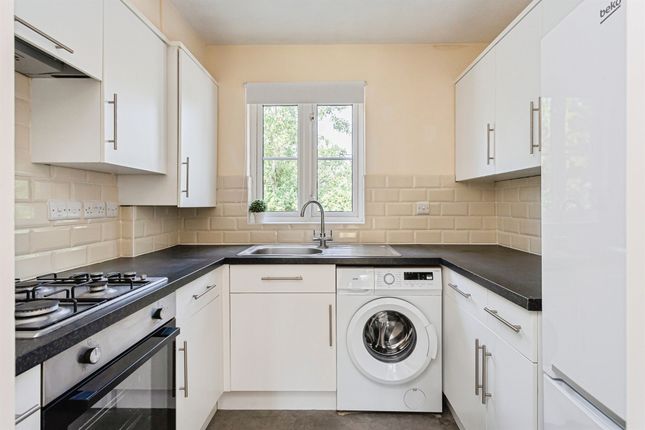 19, Pepper Drive, Burgess Hill photo 4