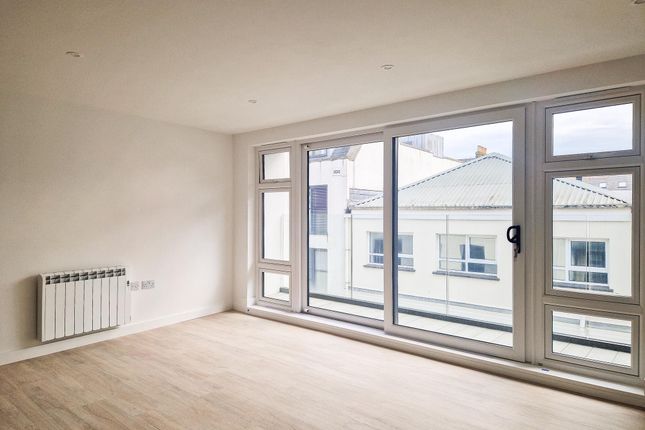Apt 7, Crahamel House, Duhamel Place, St. Helier photo 3