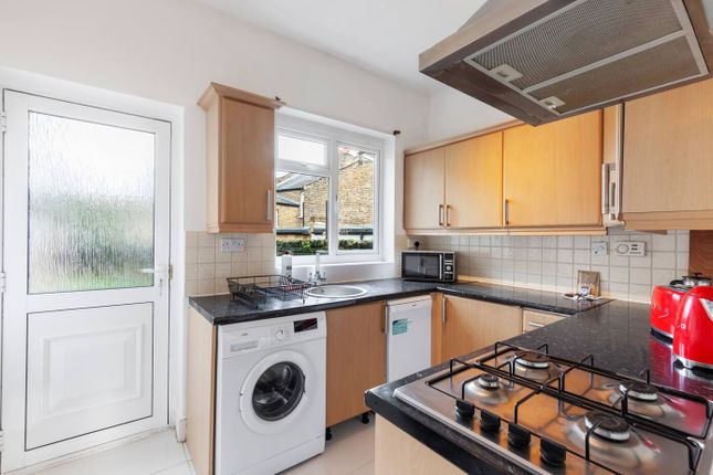 End terrace house to rent in Woodlands Park Road, Greenwich