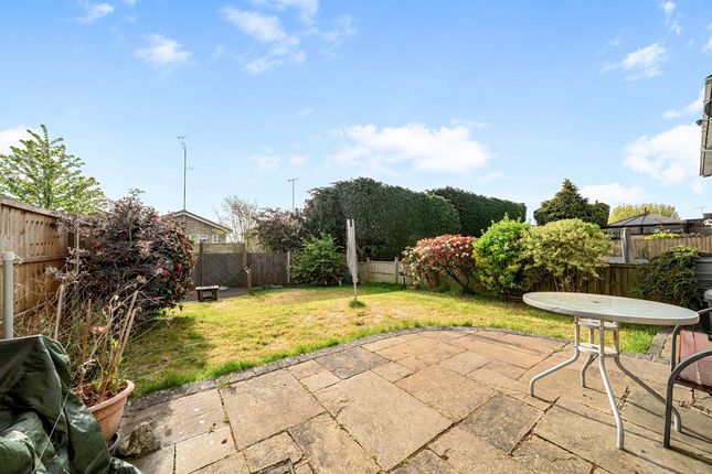 10 Court Crescent, Swanley photo 2