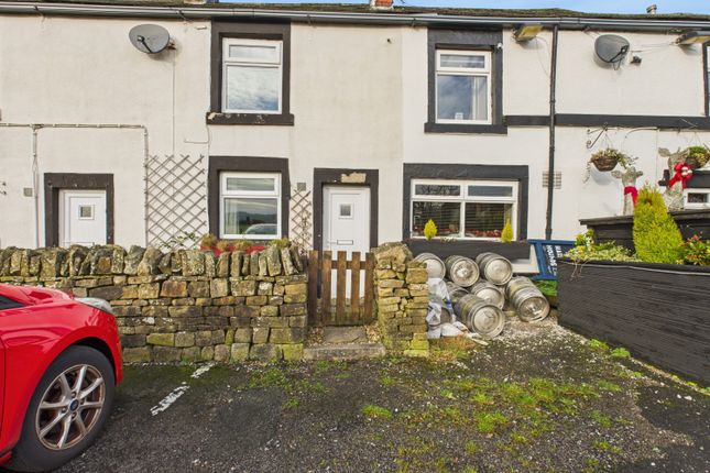 Cam03729G0-Pr0190-Still015