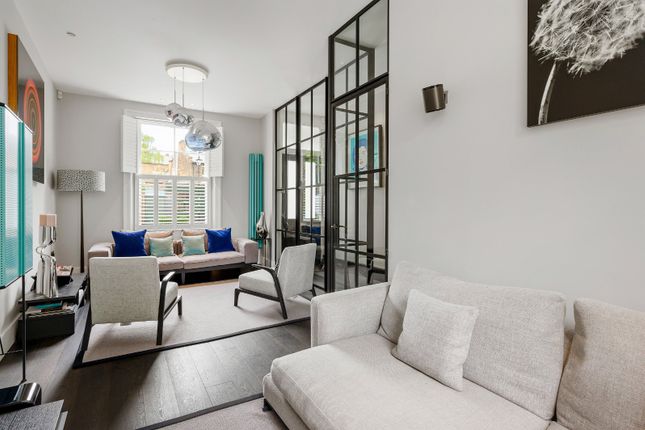 20, Dagmar Terrace, London photo 2