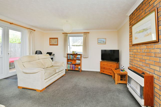 7, Tower Court, Saltash photo 2