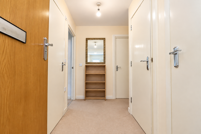 Holly Street, Luton photo 2