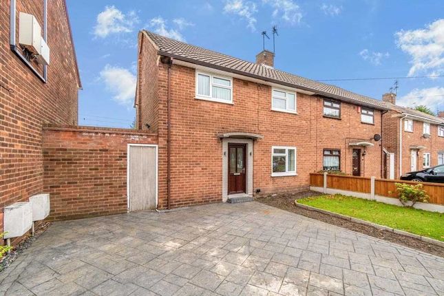 Thumbnail Semi-detached house to rent in Rudge Avenue, Wolverhampton, West Midlands