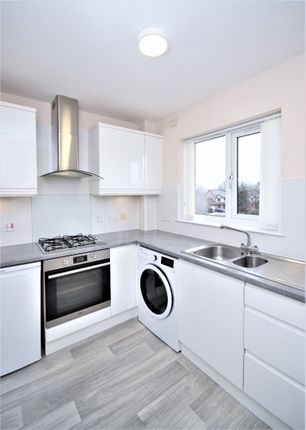 Flat to rent in Annfield Gardens, Stirling, Stirling