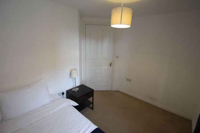 14 Turners Court Newport Pagnell Road, Northampton photo 4