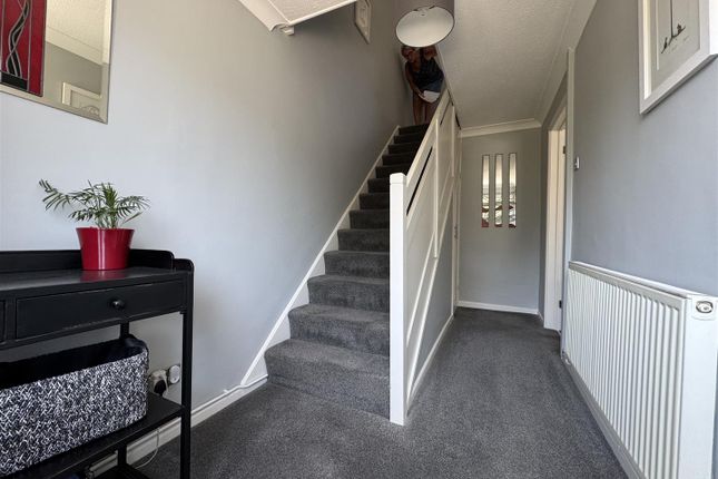 19, Alden Walk, Plymouth photo 5