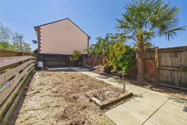 6, Craddock Close, Devon photo 2