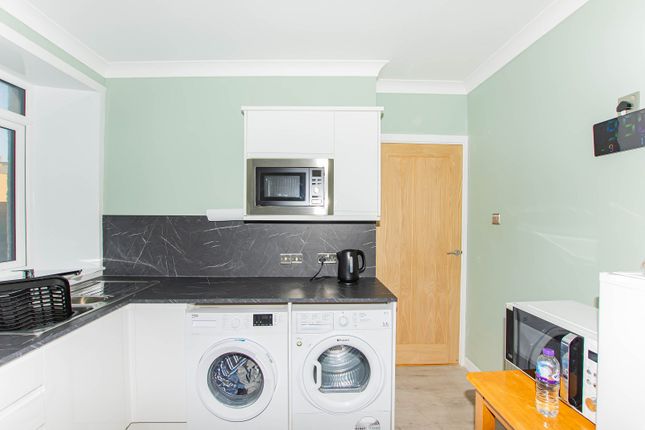 64, Louisburgh Street, Wick photo 5