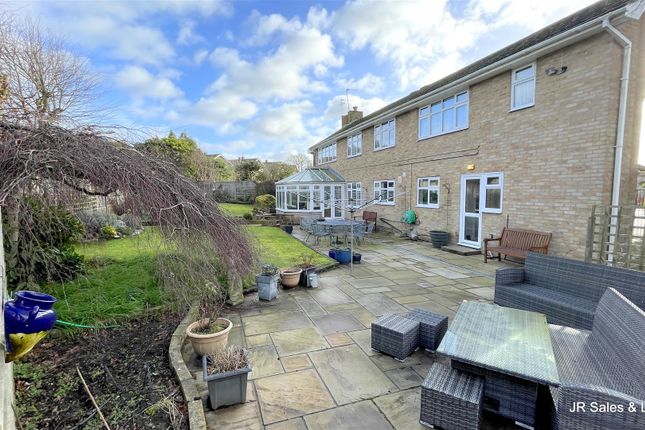 15, Broadfields, Goffs Oak Waltham Cross photo 3
