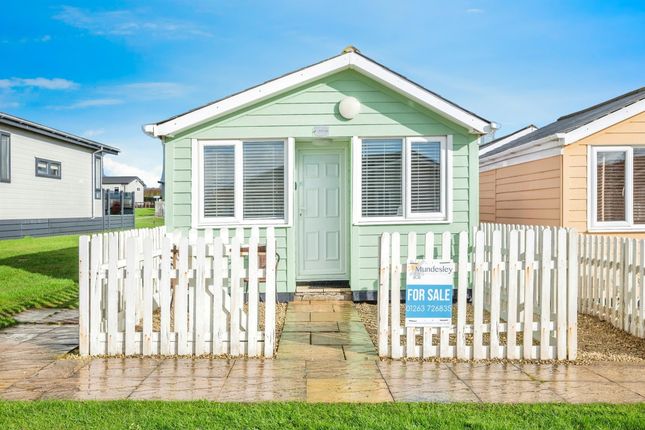 Mobile/park home for sale in Paston Road, Mundesley, Norwich