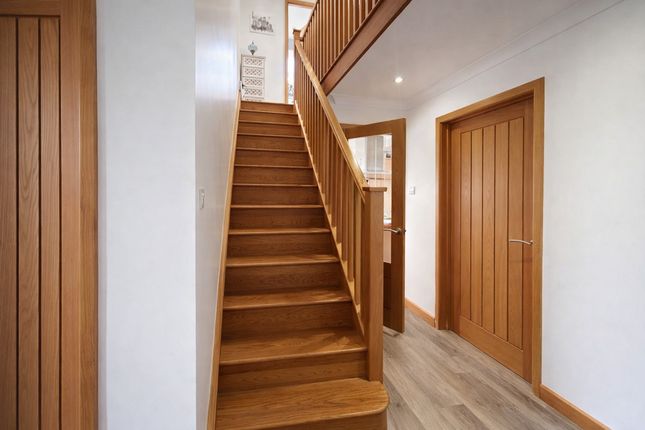 9, Skyline View, Peacehaven photo 2
