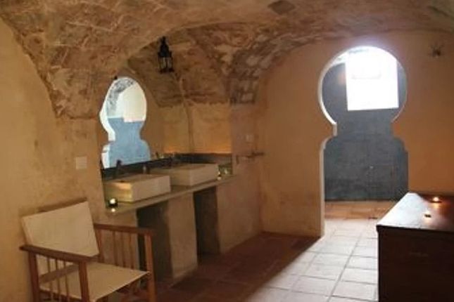 Town house for sale in Vejer De La Frontera, 11150, Spain