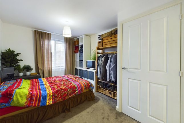 Flat for sale in Bowthorpe Drive, Brockworth, Gloucester, Gloucestershire