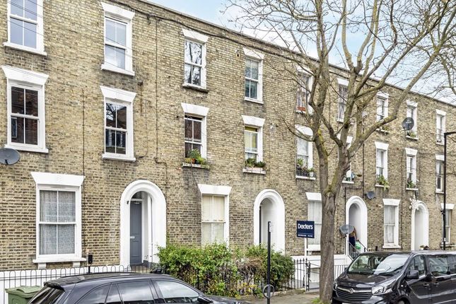 Flat for sale in Southwell Road, London