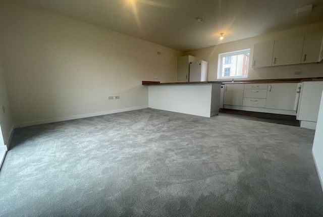 33, Foxglove Way, Doncaster photo 2