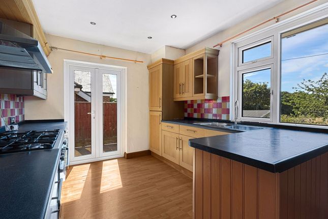 30 Pallance Road, Cowes photo 3