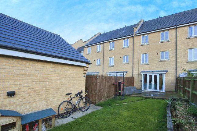 Town house for sale in Spring Avenue, Hampton Vale, Peterborough