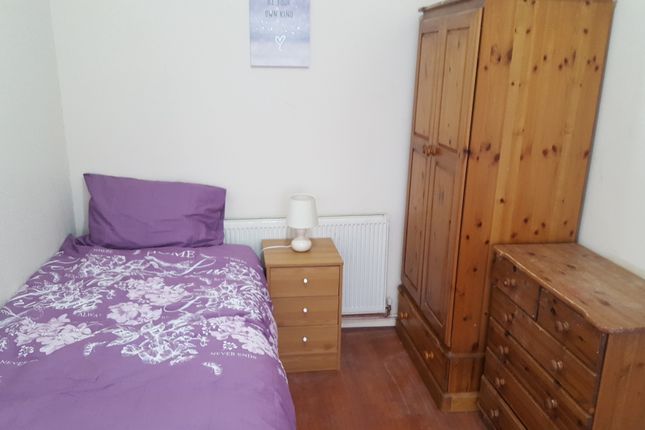 Thumbnail Shared accommodation to rent in Golden Hillock Road, Sparkbrook, Birmingham