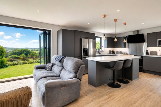 3-bed bungalow on Hedera,, Eastacombe, Devon, £500,000