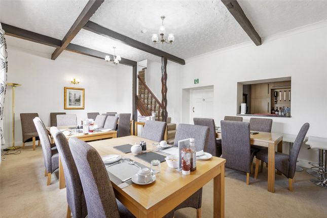 Bridge Farm Hotel,, Wakefield Road, Leeds photo 3