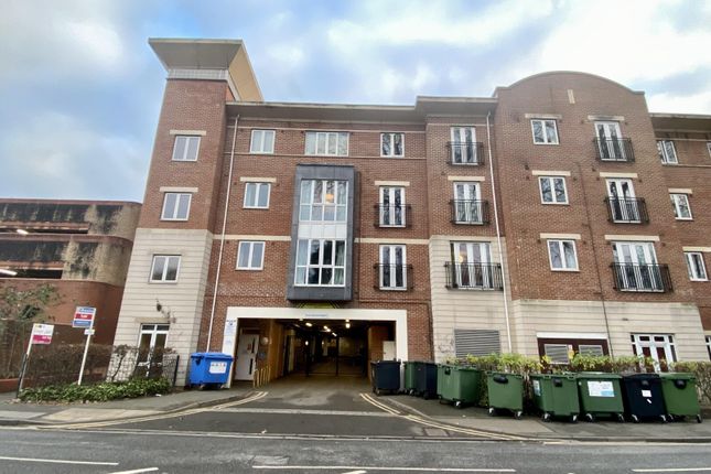 Flat for sale in Park View, Grenfell Road, Maidenhead, Berkshire