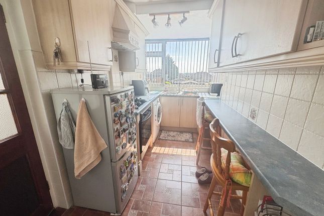 20, Shenstone Road, Birmingham photo 4