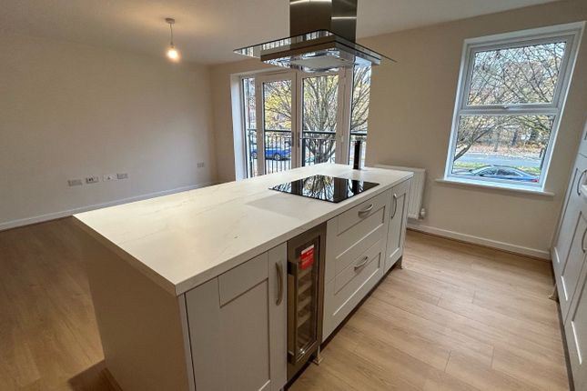 Apartment, 10, Kestrel House, Doncaster photo 2