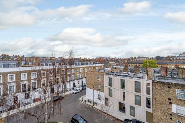 3 bed flat for sale in Wiltshire Close, Chelsea, London SW3