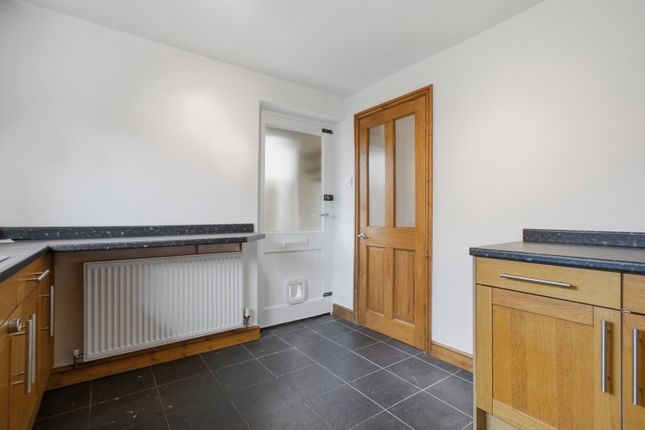 53, Bellars Lane, Malvern photo 3