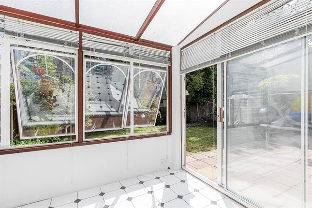 68, Woodberry Grove, London photo 4