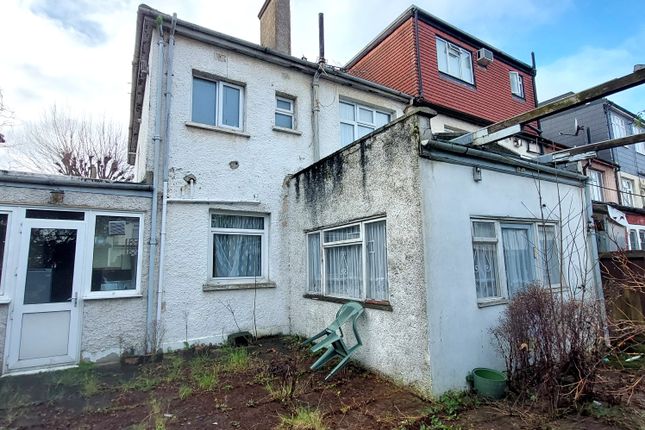 18, Moresby Road, London photo 2