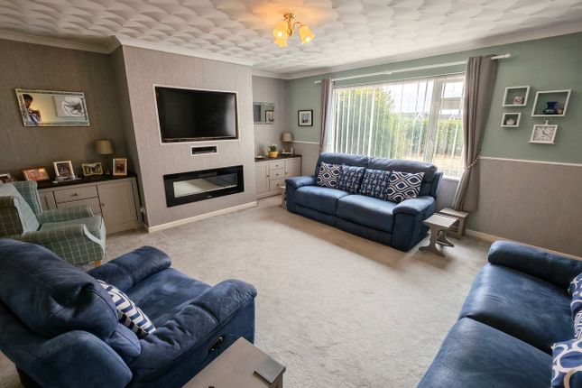 New House, Pentrosfa, Llandrindod Wells photo 3
