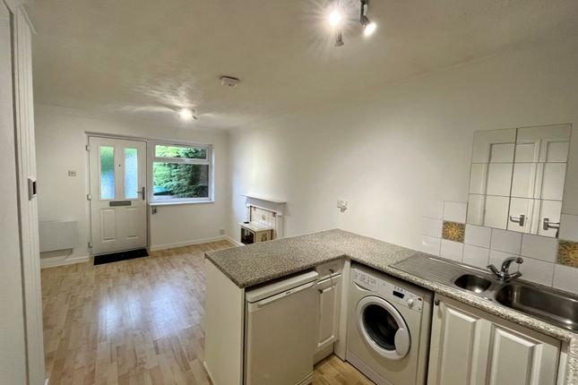 13, Gorse Close, BRANDON photo 4