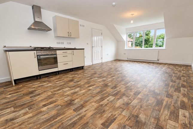 Flat 4 Lodge Farm Court, Repton Avenue, Norwich photo 2