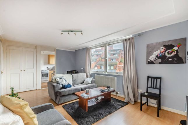 Thumbnail Flat for sale in Tachbrook Street, Victoria, London
