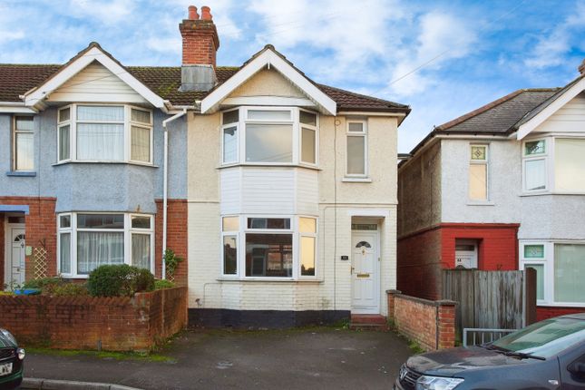 Thumbnail End terrace house for sale in Sholing Road, Southampton