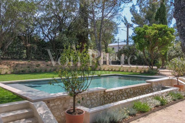 Detached house for sale in Fontvieille, 13990, France