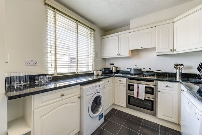 Property to rent in Fulham Road, London