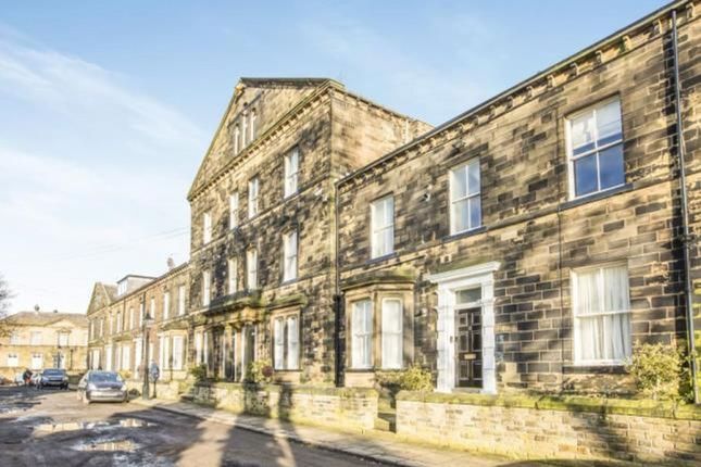 Property to rent in Balmoral Place, Halifax