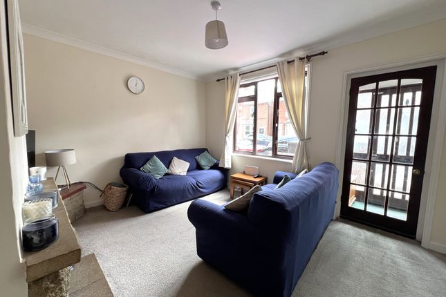 12, Stanley Road , Halstead photo 5