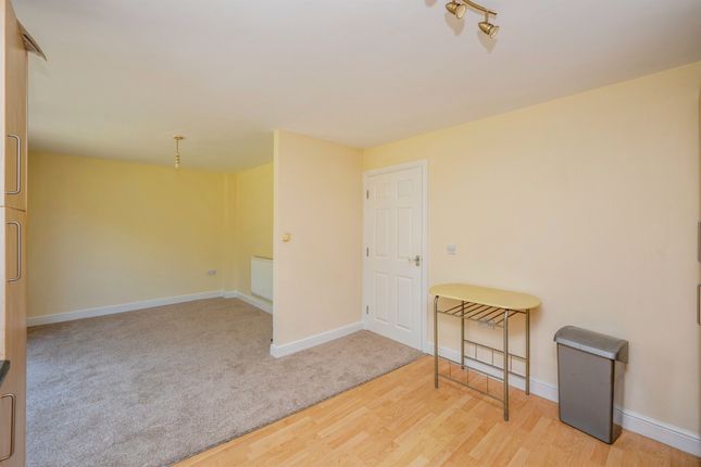 37, Courtyard Place, Derby photo 4