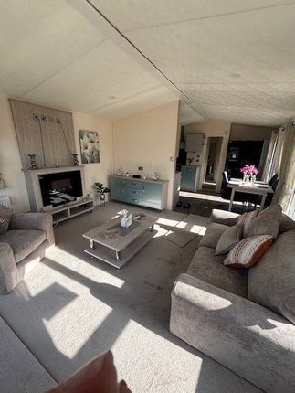 19 Blackwater View,, East End Road, Southminster photo 3